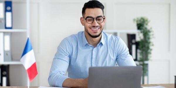 Formation au français langue étrangère : du temps de travail effectif ?